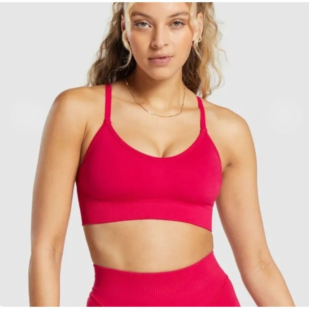 Gymshark Size XS Sweat Seamless Sports Bra 2.0 Light Support Punk Pink Stretch